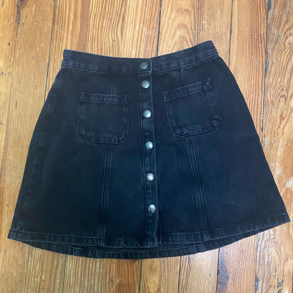 BDG (Urban Outfitters) Black Denim Snap Button Front Mini Skirt Pockets Size S